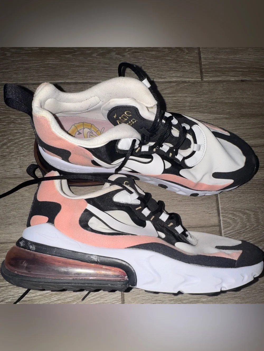 2019 Nike Wmns Air Max 270 React 'Coral Black'